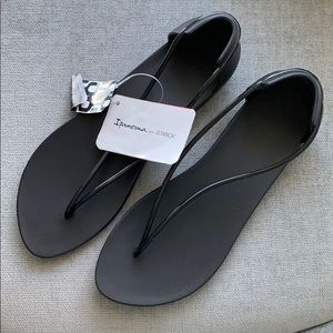 NWT 38 Ipanema Philippe Starck sandals